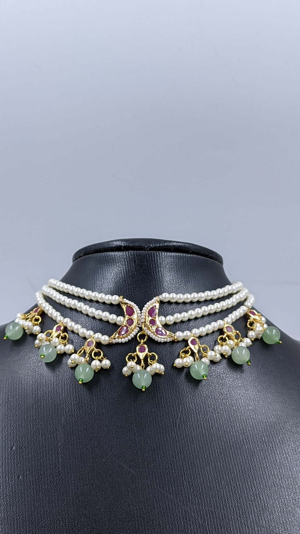 Chand Pearl Choker Set