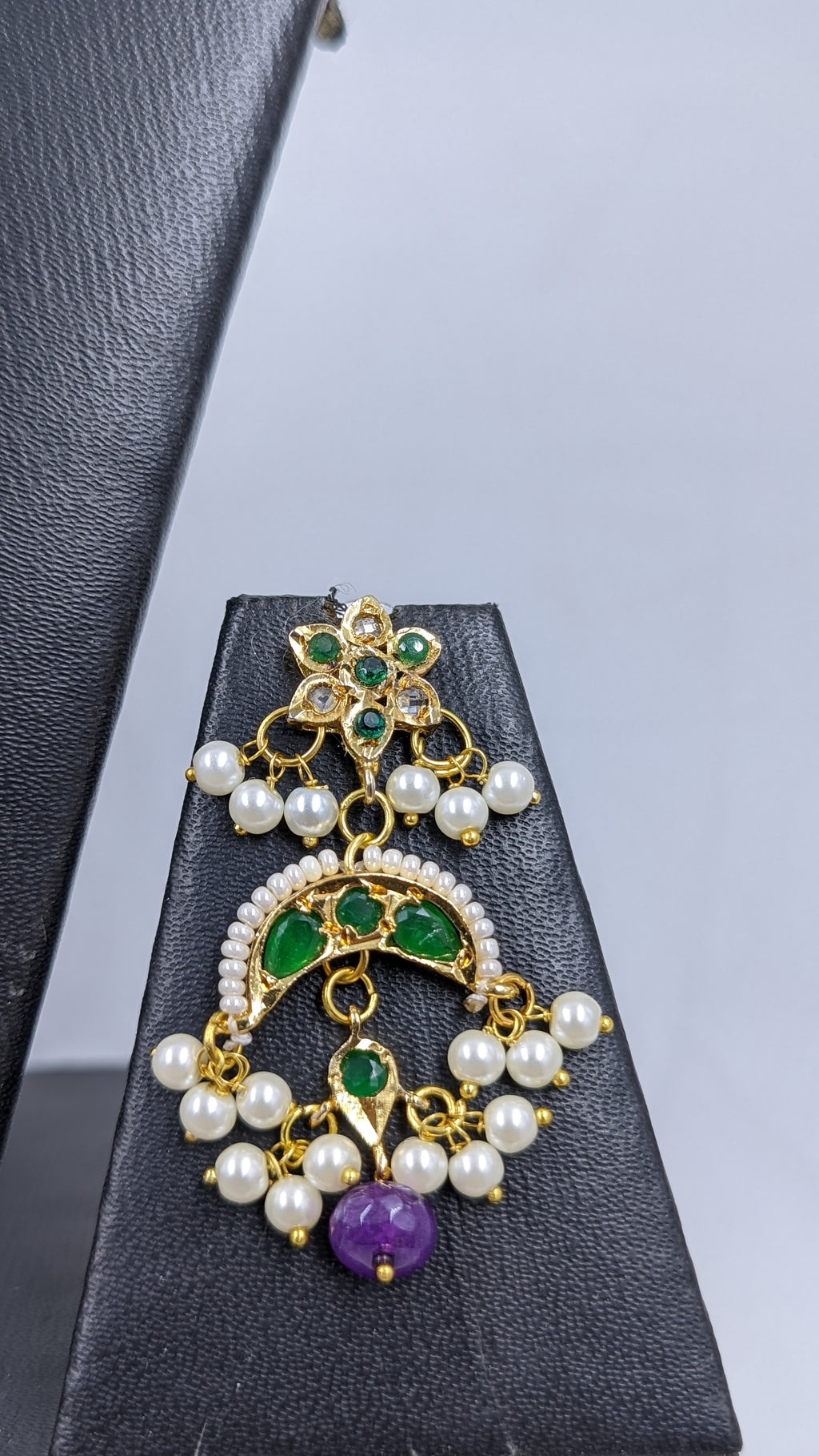 Chand Pearl Choker Set