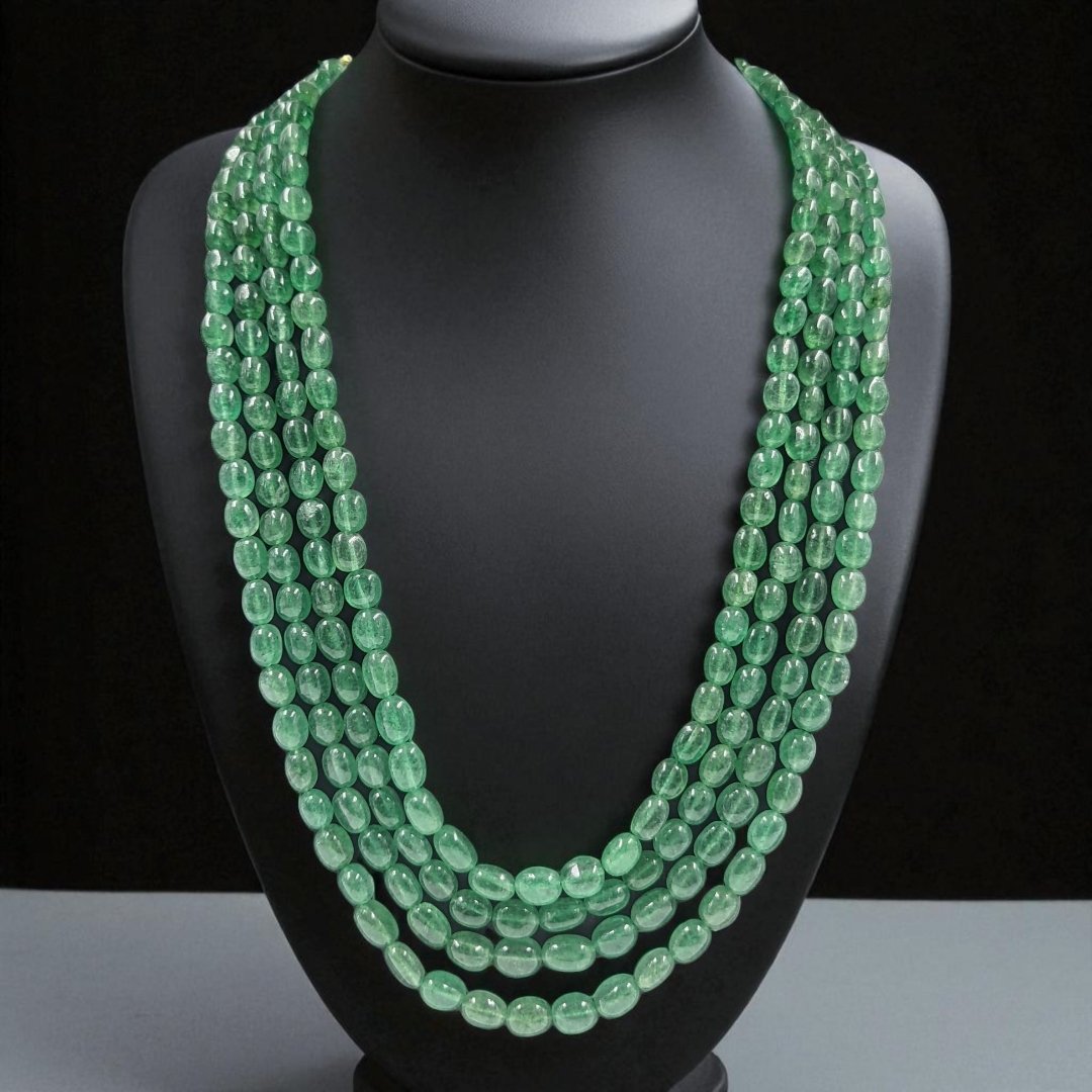Real Emerald Strawberry 4 Layer Mala