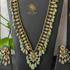 Reshma Bridal Set in Real Emerald