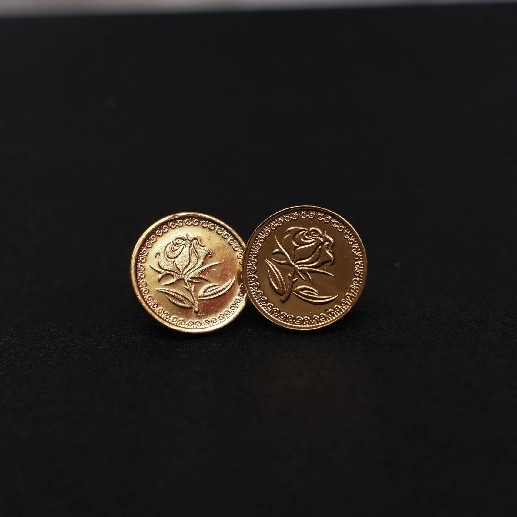 Rida Ashrafi Pendant Set