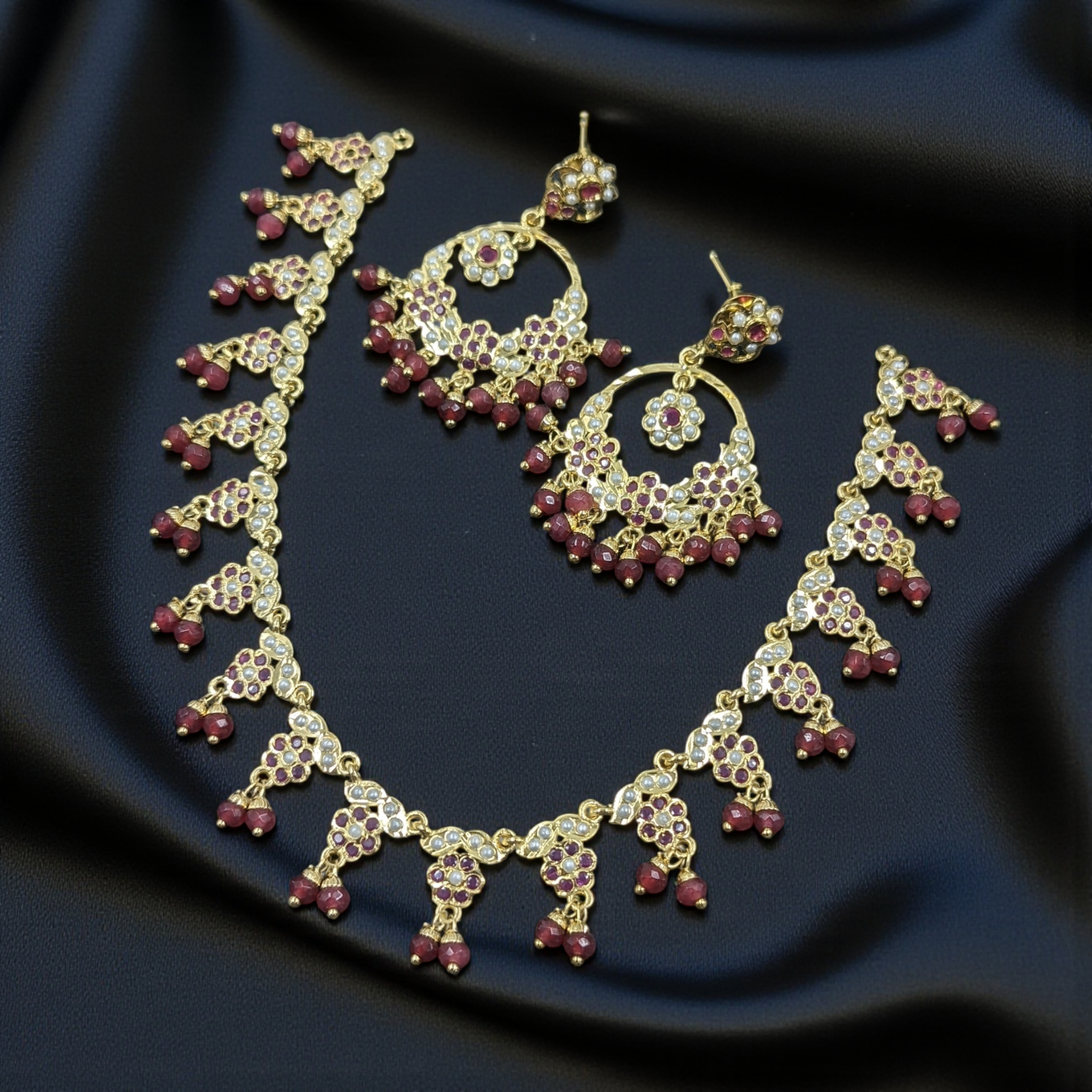 Albiya Necklace Set