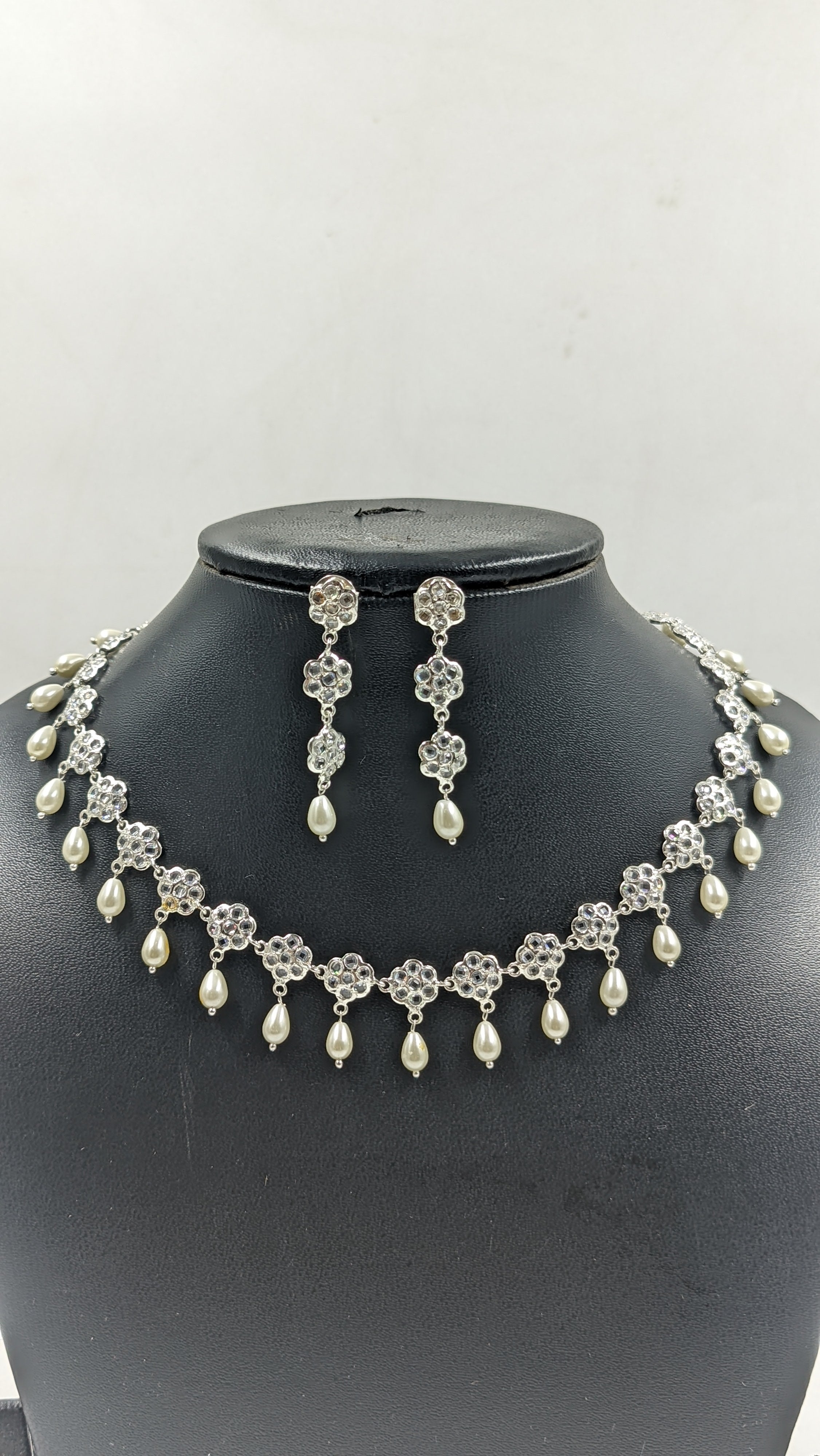 Sameena Necklace Set