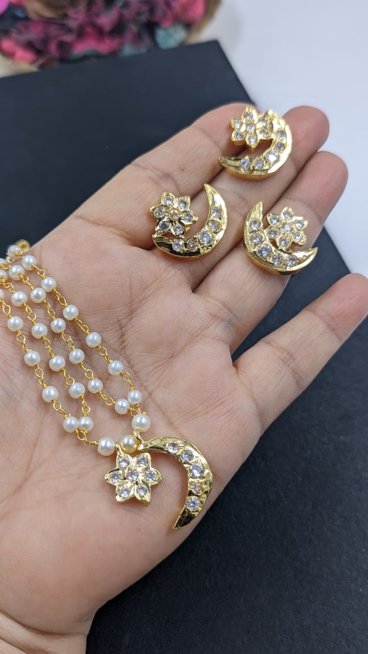 Moon & star  Pendant Set With Finger Ring