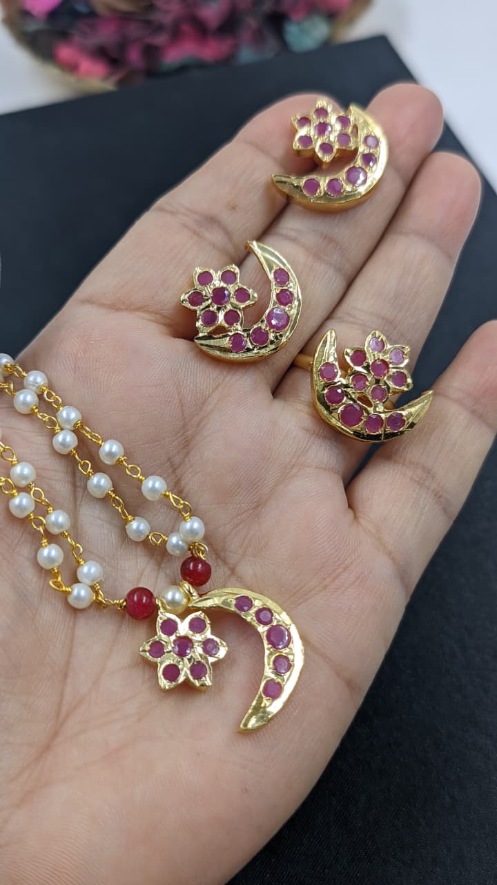 Moon & star  Pendant Set With Finger Ring