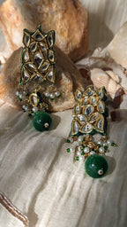Zara Kundan Studs