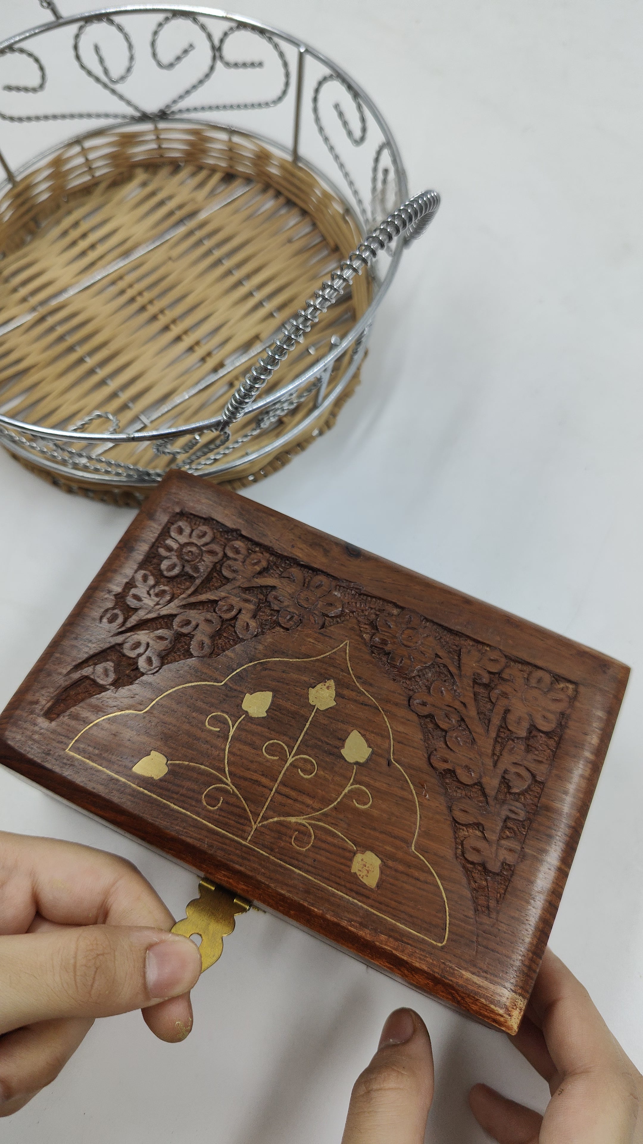 Hadiya Big Size Earrings