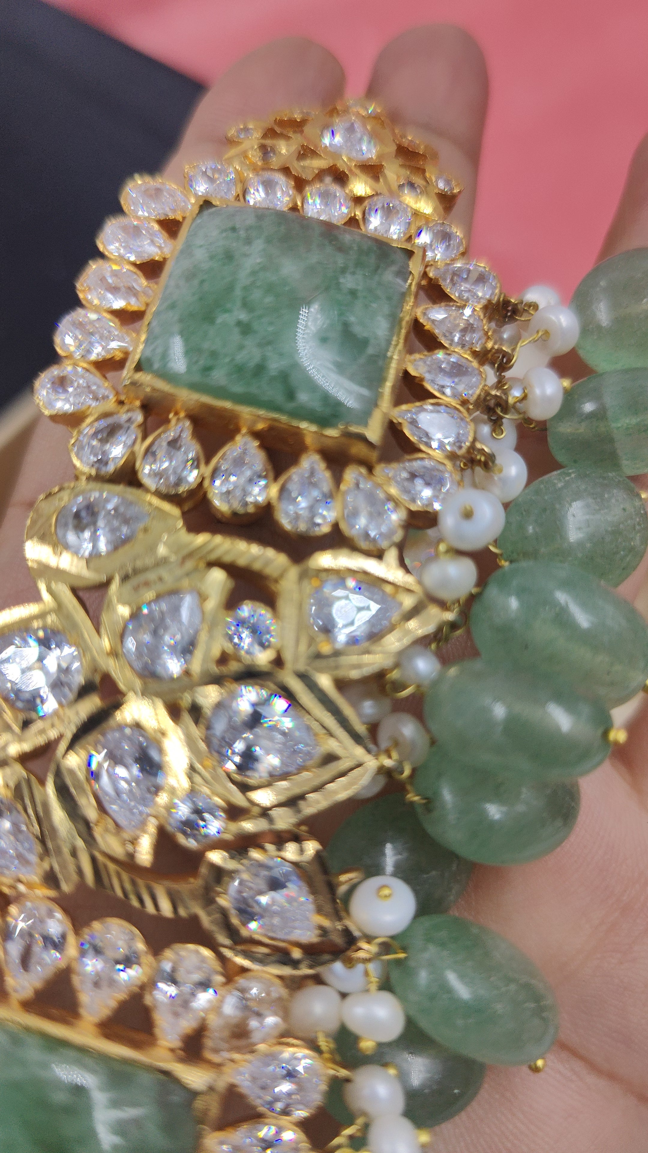 Hina Khan Choker set