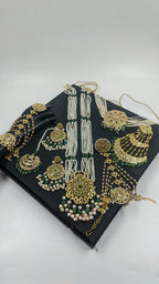 Shahnai Braidal set in Real Emerald