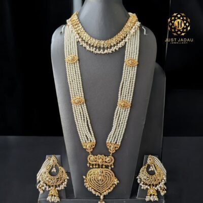 Close-up of Polki-Pearls on the Raniya Bridal Jewelry Set