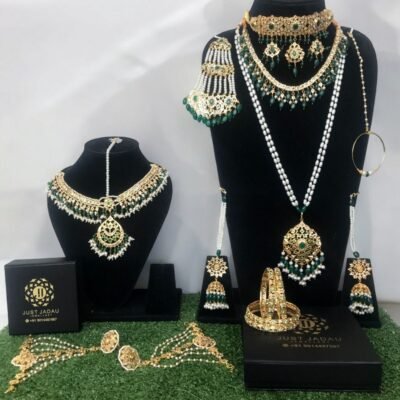 Aarya Bridal Jewellery Set - Necklace and Earrings Design