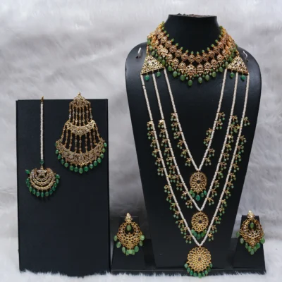 Traditional Chandbali Earrings in Freya Bridal Set – Real Emerald Details