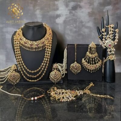 Intricate Chandbali Earrings in Lavina Bridal Jewellery Set