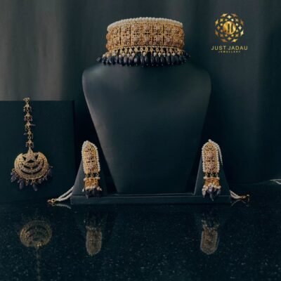 Full View of Qadira Bridal Set Including Choker, Jhumki, and Tika